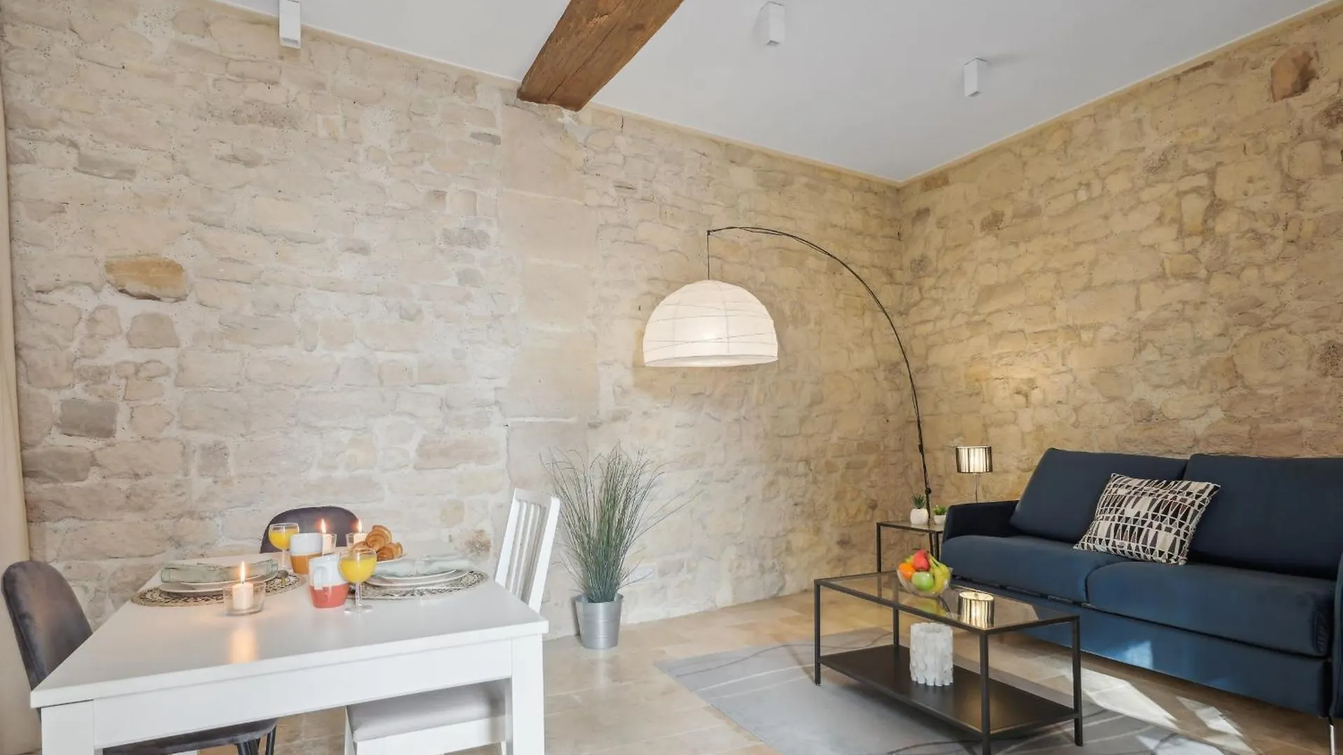 Ile St Louis - Cityapartmentstay Paris Apartment