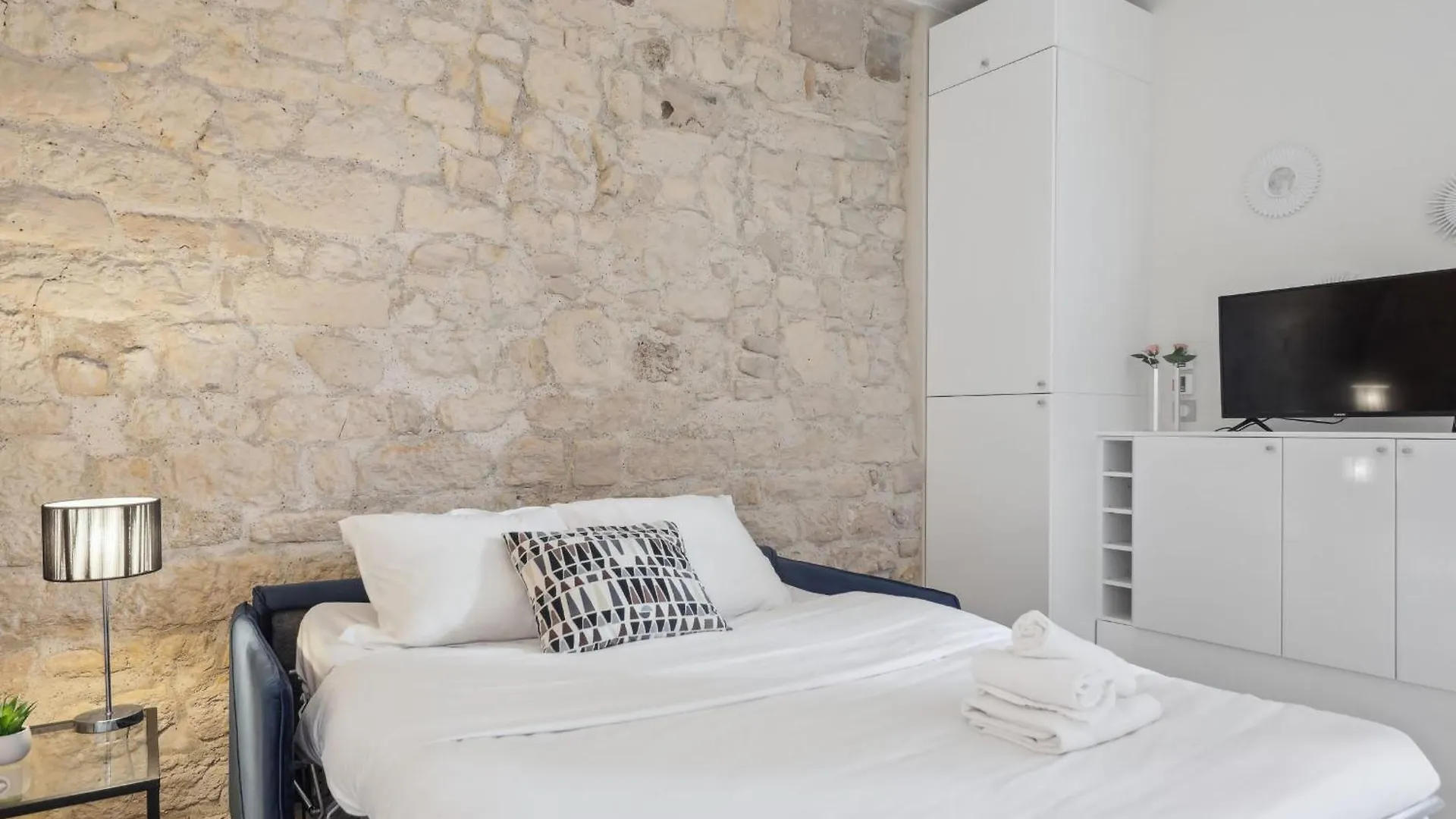 Ile St Louis - Cityapartmentstay Paris Apartment