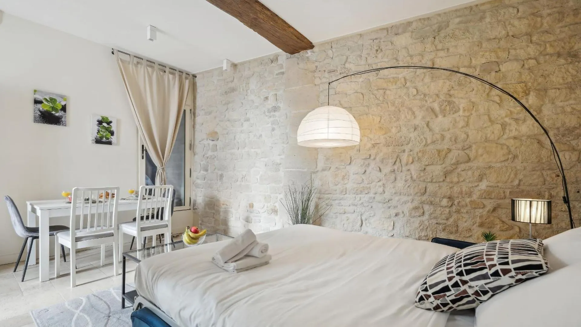 Ile St Louis - Cityapartmentstay Paris Apartment